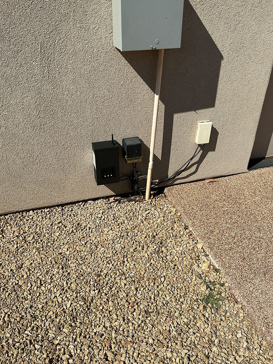 Clean and hidden wiring